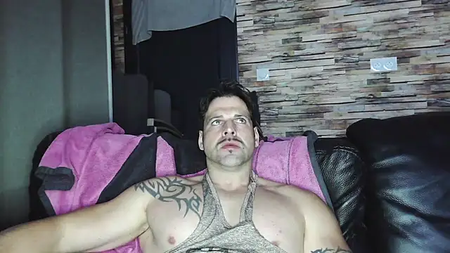 Chat XXX en directo de XxBigboybandxX