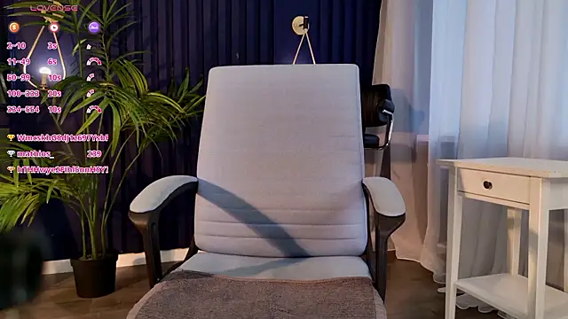 JanettaGrey Show in webcam