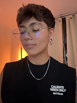 Chriss_gomez2 élő XXX-chatje