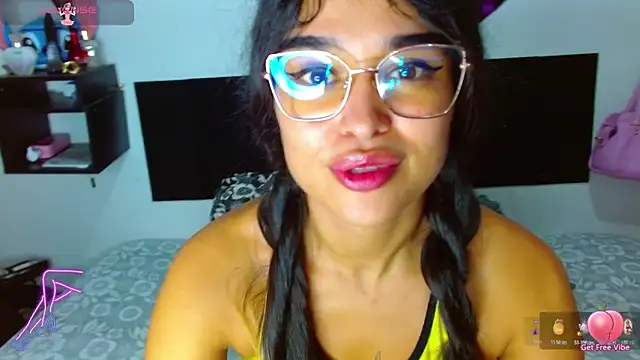 Chat +18 de Ana_Riderr ao vivo