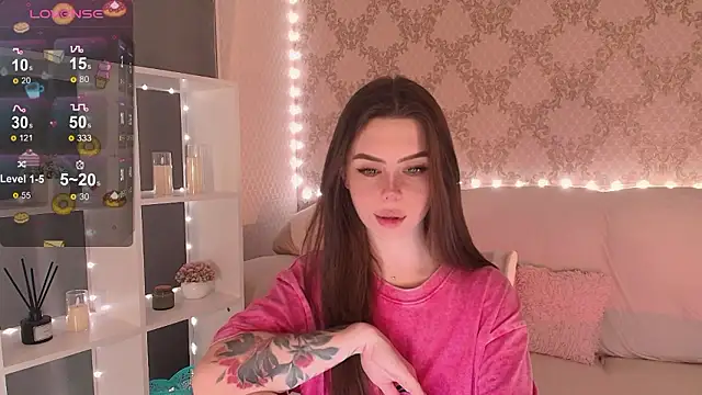 HolyMiax Live XXX Chat