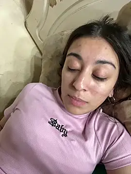 Chat +18 de Jennyvignaduzzo ao vivo