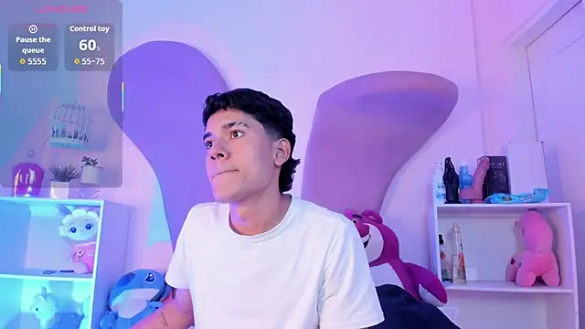 دردشة SandroVeyra الجنسية المباشرة