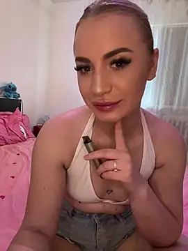 RuxyCatrina Webcam show