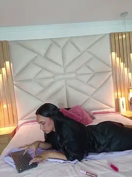 دردشة coraline_vera الجنسية المباشرة