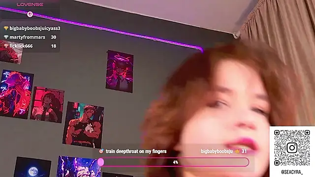 XXX chat uživo modela SeaCyra