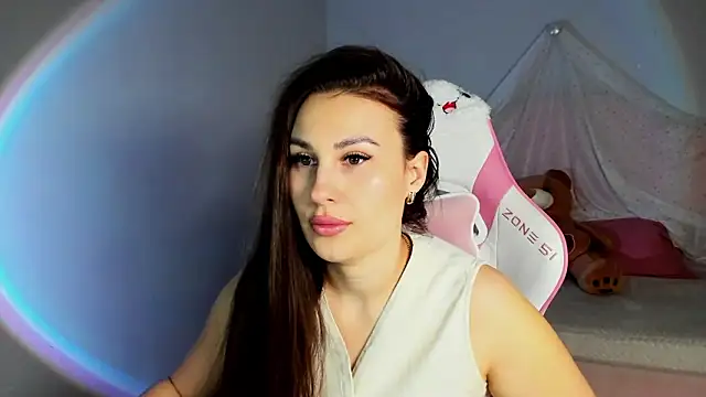 NoraFoxes – Live XXX-chat