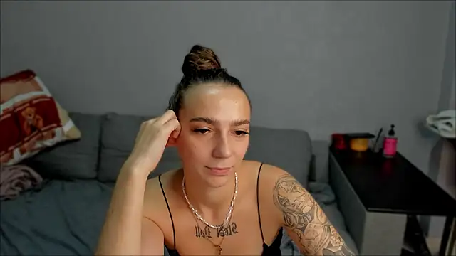 AnnaMized – Live XXX-chat