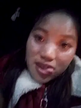 LingLing002 网络视讯表演