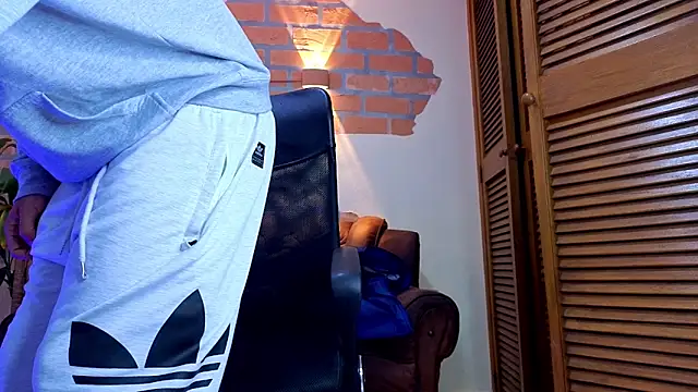 mister_eithan Live XXX Chat