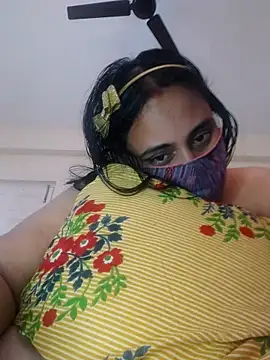 Sheela-Bhabi Adlı Modelin Canlı XXX Sohbeti