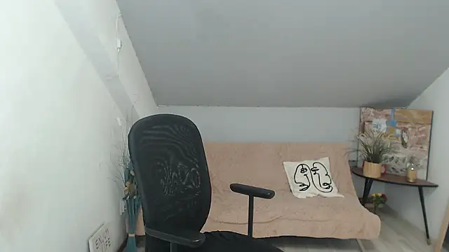 BrendaSkye élő XXX-chatje