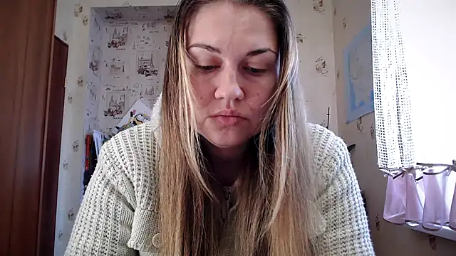 dream_alexa Adlı Modelin Canlı XXX Sohbeti