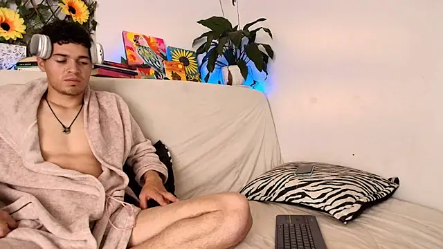 Webkamerová show kisstarxxx