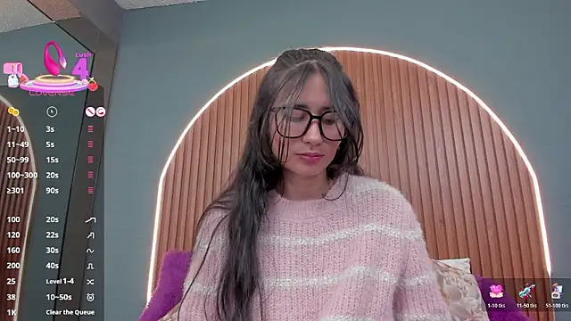 NayeCloud Live XXX-chat