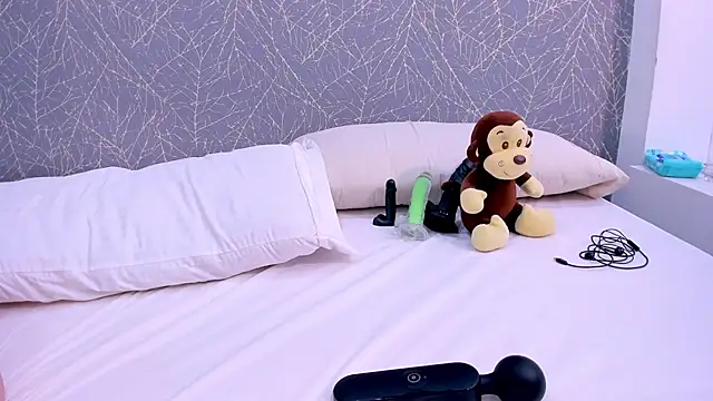 ViictoriiaSaenz's Live XXX Chat