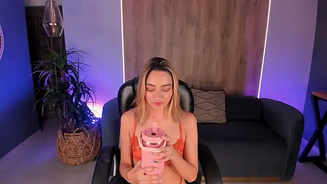 MelissaMoore_のライブXXXチャット