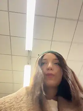 Živý XXX chat DollyTall