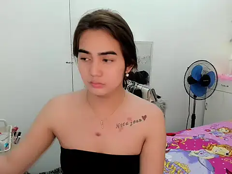 Show de nica_doll na webcam