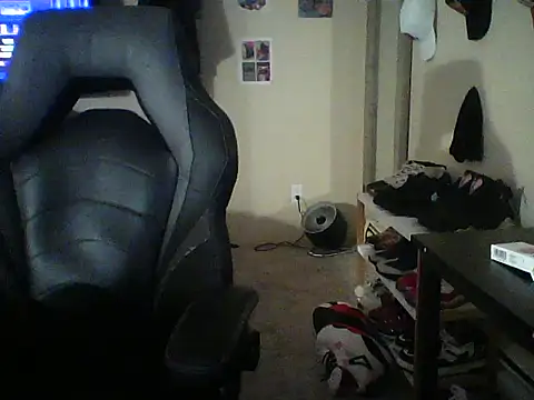 Show de latinosatiro94 na webcam