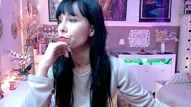 misscectito13's Live XXX Chat