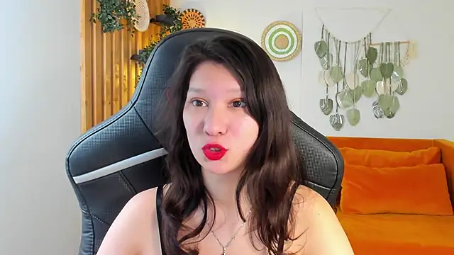 Živý XXX chat SaraDenars