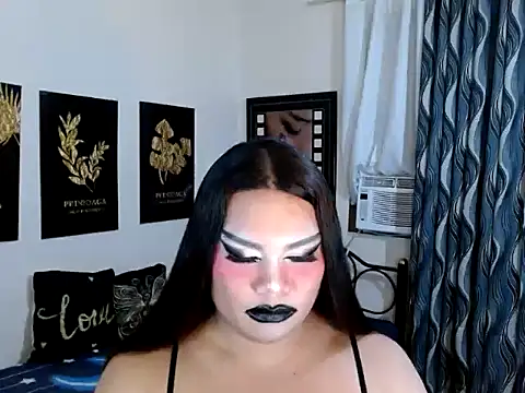 TSbrianaHugeCock – webcam-show