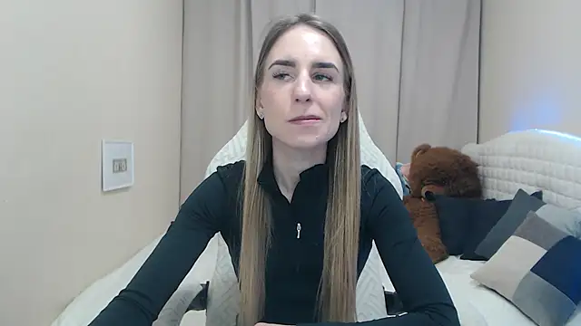 Show modela DeboraHorny na web-kameri