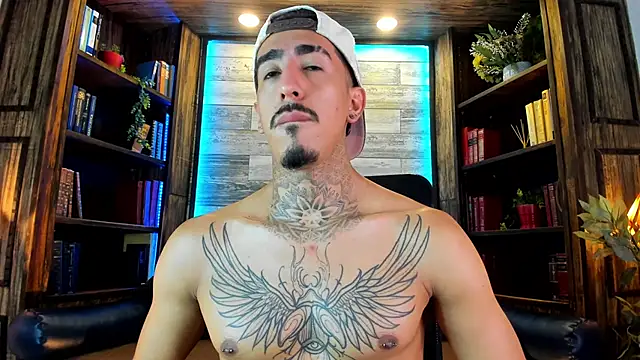 Donovan_Desmond Show Webcam