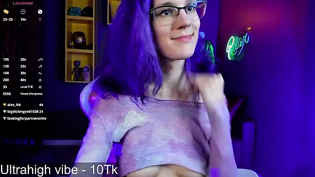 Chat +18 de AuraLaunni ao vivo