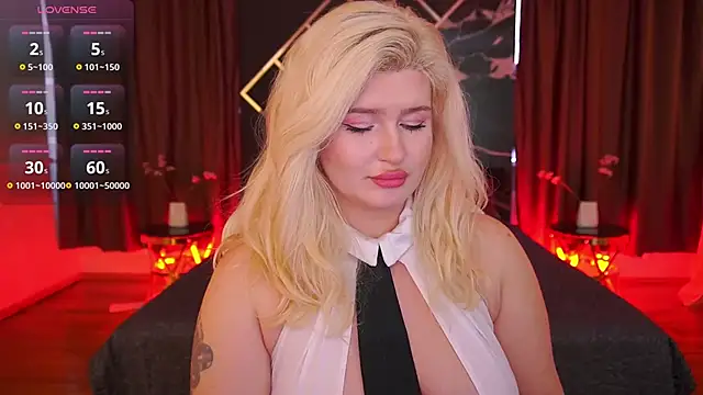 CocoSecretss: вебкам-шоу