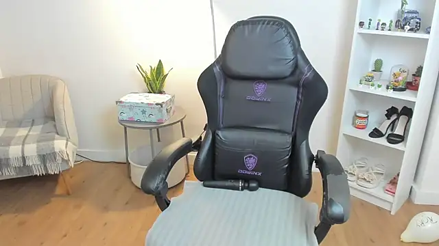 _BellaEvans_ Live XXX-Chat