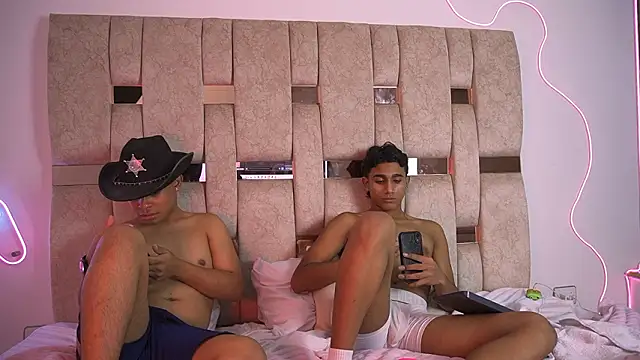 Chat +18 de LiamJaxon ao vivo