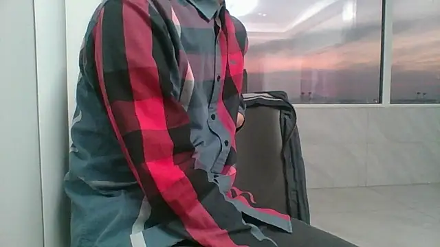 Chat XXX ao vivo de nole_china7