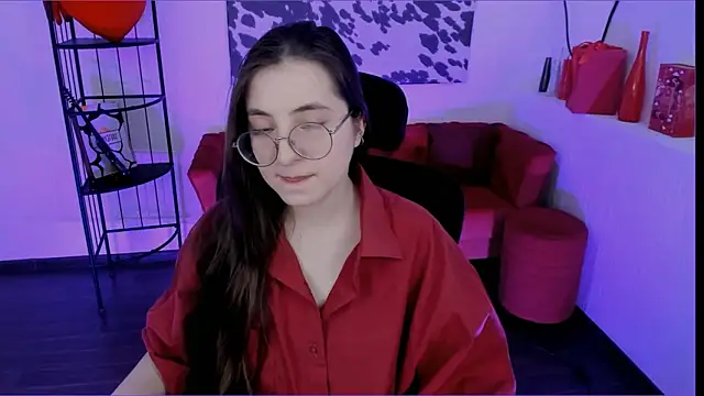 VirtuallVoyant's Live XXX Chat