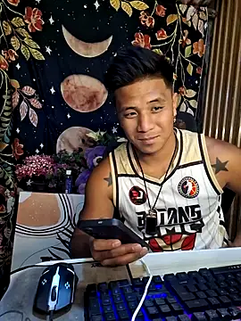 Chat +18 de Felix_Asher ao vivo