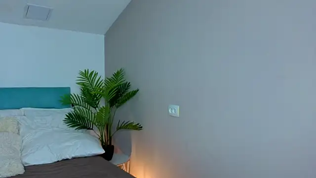 Živý XXX chat L1ittle_kitty_