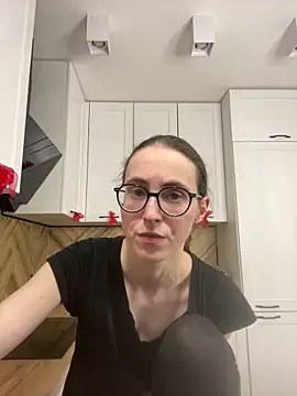 MartiniiSelenna Adlı Modelin Canlı XXX Sohbeti