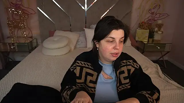 MirandaWong 在線直播表演