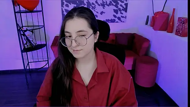 VirtuallVoyant's Live XXX Chat