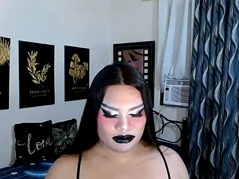 Chat +18 de TSbrianaHugeCock ao vivo