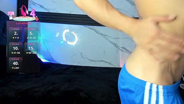 Saimonvela: απευθείας συνομιλία ΧΧΧ