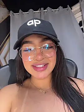 Czat XXX na żywo – jenn_fit