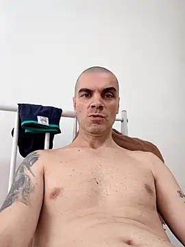 DOMINATOR_SIR-MASTER – Live XXX-chat