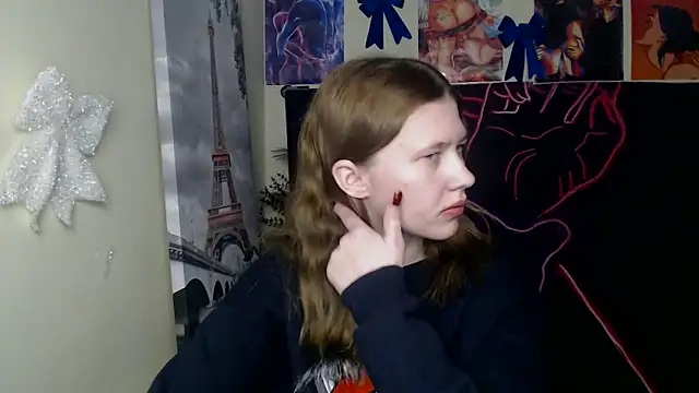 دردشة StellaCRL الجنسية المباشرة