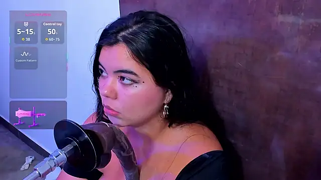 klhoe_boobs Chat XXX in diretta