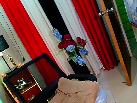 baby_kiraxx: вебкам-шоу