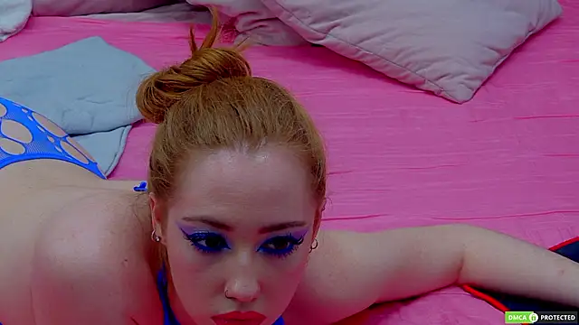 TinaBrook's Live XXX Chat