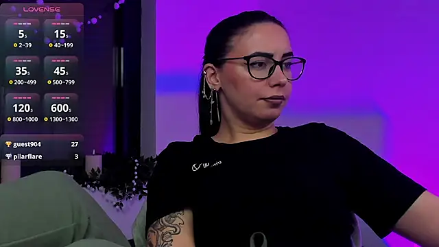 دردشة RitaSonnet الجنسية المباشرة