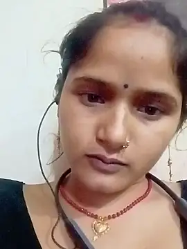 annaya_sweet: διαδικτυακό σόου στην κάμερα